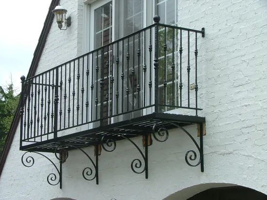 1_kovka.jpg 1_kovka.jpg