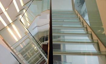 Стеклянные ступени и площадки для колодезной лестницы в Ростове-на-Дону. Готовые проекты ПерилаГлавСнаб