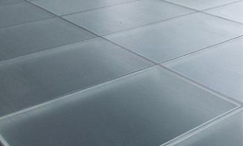 Стеклянный пол в квартиру с матовым стеклом в Ростове-на-Дону. Готовые проекты ПерилаГлавСнаб