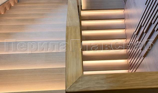 Перила с деревянными поручнями в Ростове-на-Дону. Готовые проекты ПерилаГлавСнаб