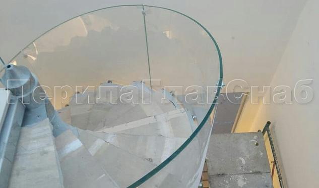 Гнутое стекло в Ростове-на-Дону. Готовые проекты ПерилаГлавСнаб