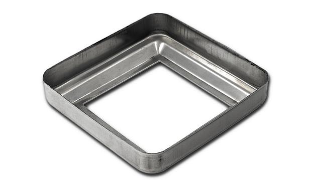 Низ стойки фигурный под трубу 40х40 мм, 64.5х64.5, высота 15 мм, полированный (AISI 304) k396 3